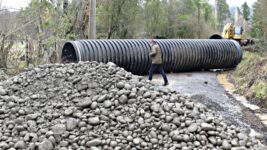 Municipalidad-de-Villarrica-instala-alcantarilla-en-importante-sector-rural-de-la-comuna